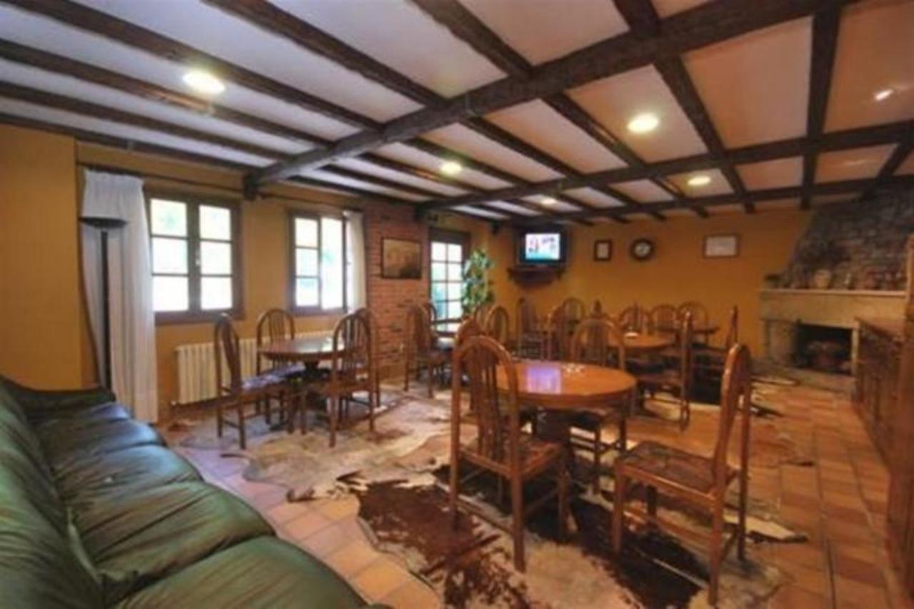 Hotel Auseva à Covadonga Extérieur photo